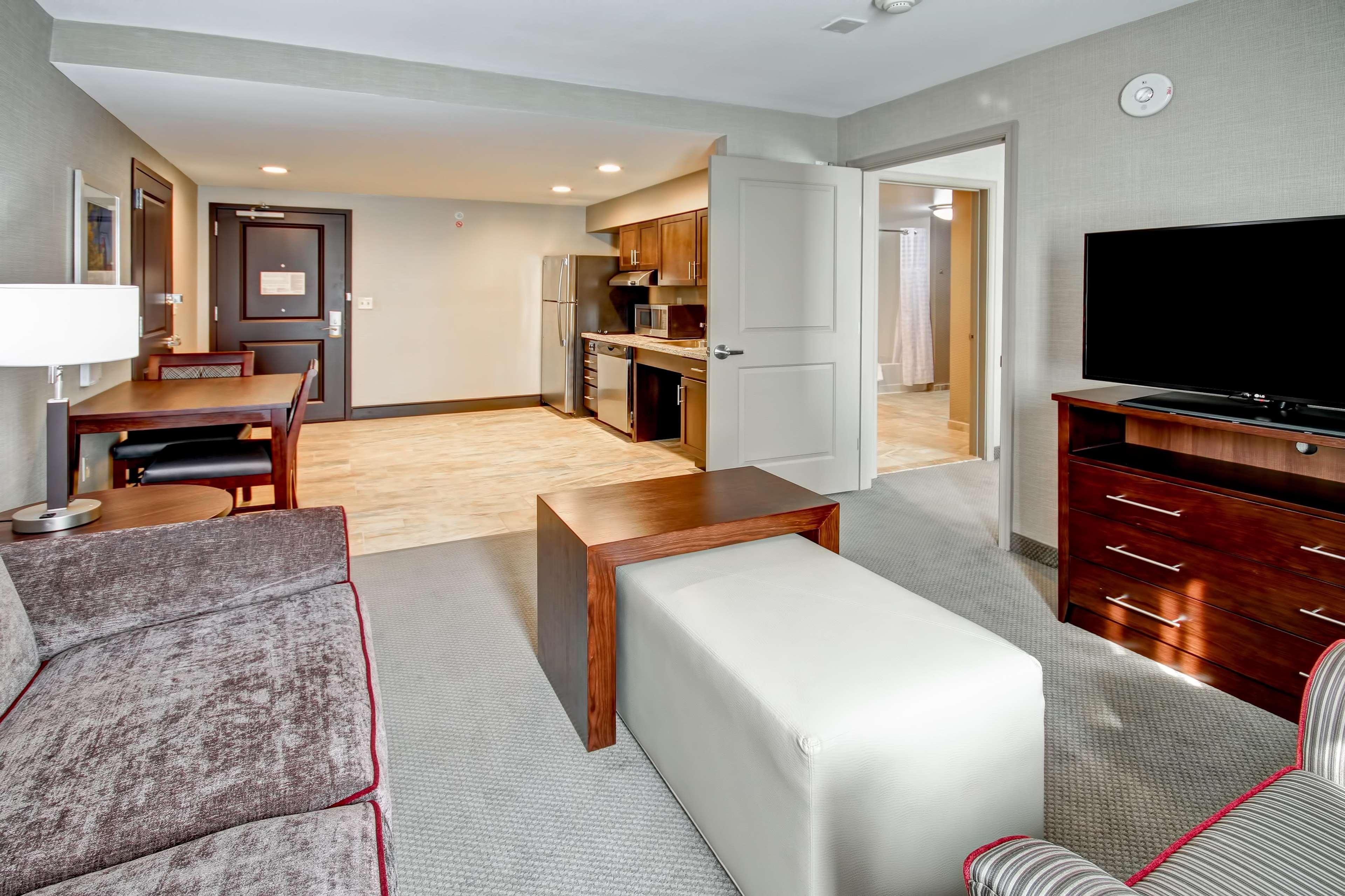 Homewood Suites By Hilton Bridgewater/Branchburg Bagian luar foto
